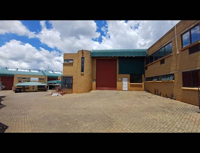 INDUSTRIAL PROPERTY TO RENT IN ROOIHUISKRAAL